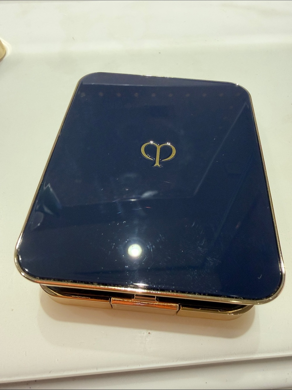 Clé de Peau Beauté Eyeshadow Pallet Only-No Eyeshadow